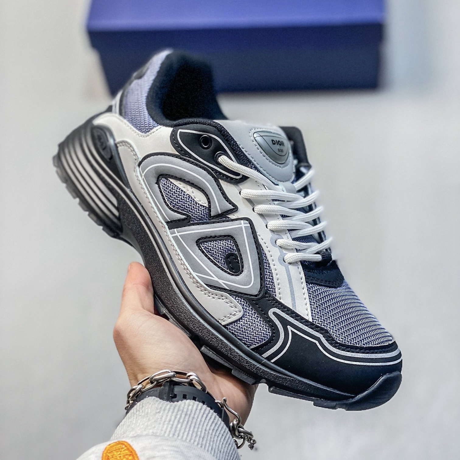 Dior B30