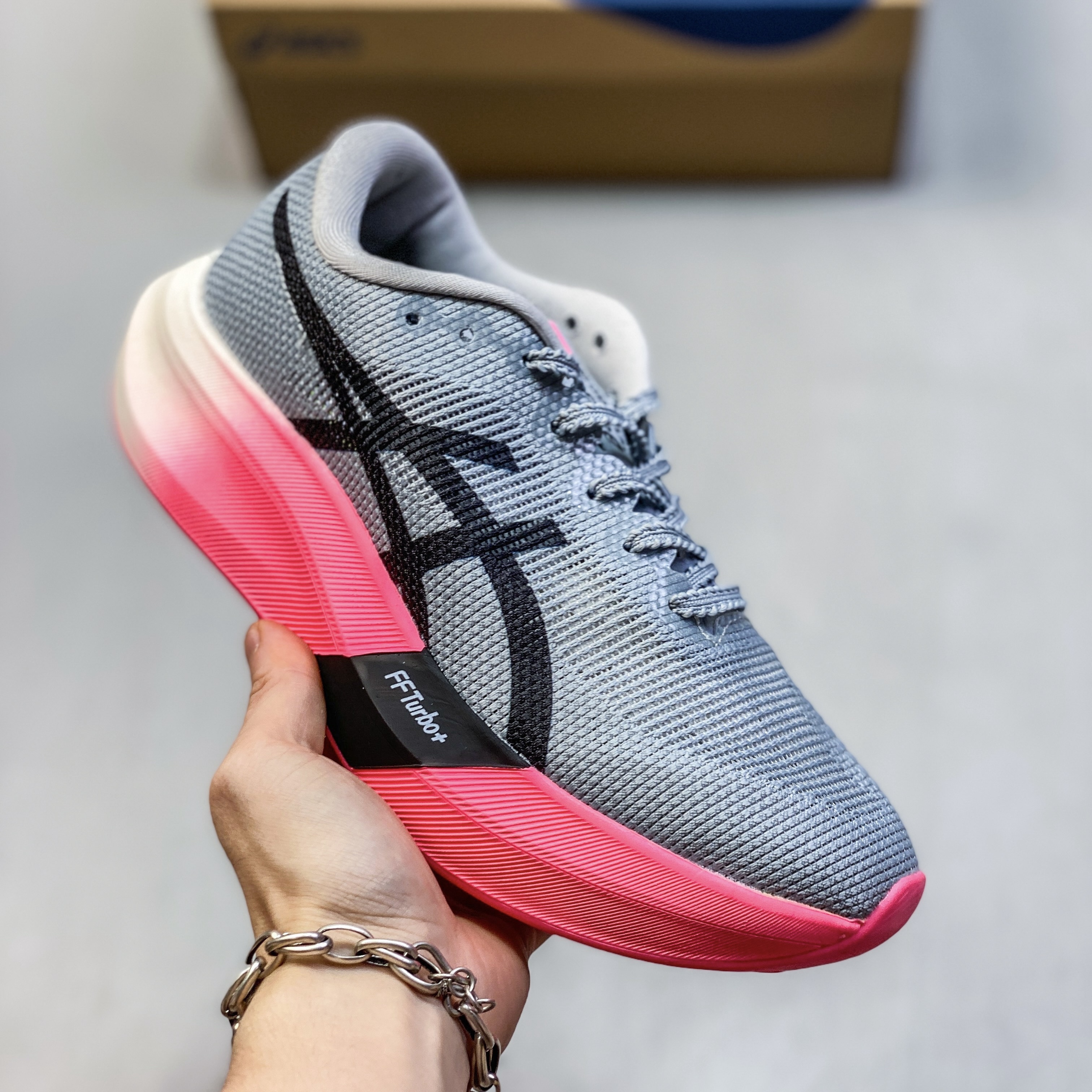 Asics Metaspeed Edge