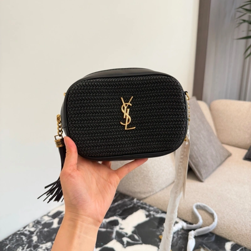 “Black and Gold Tassel Camera Bag-no box