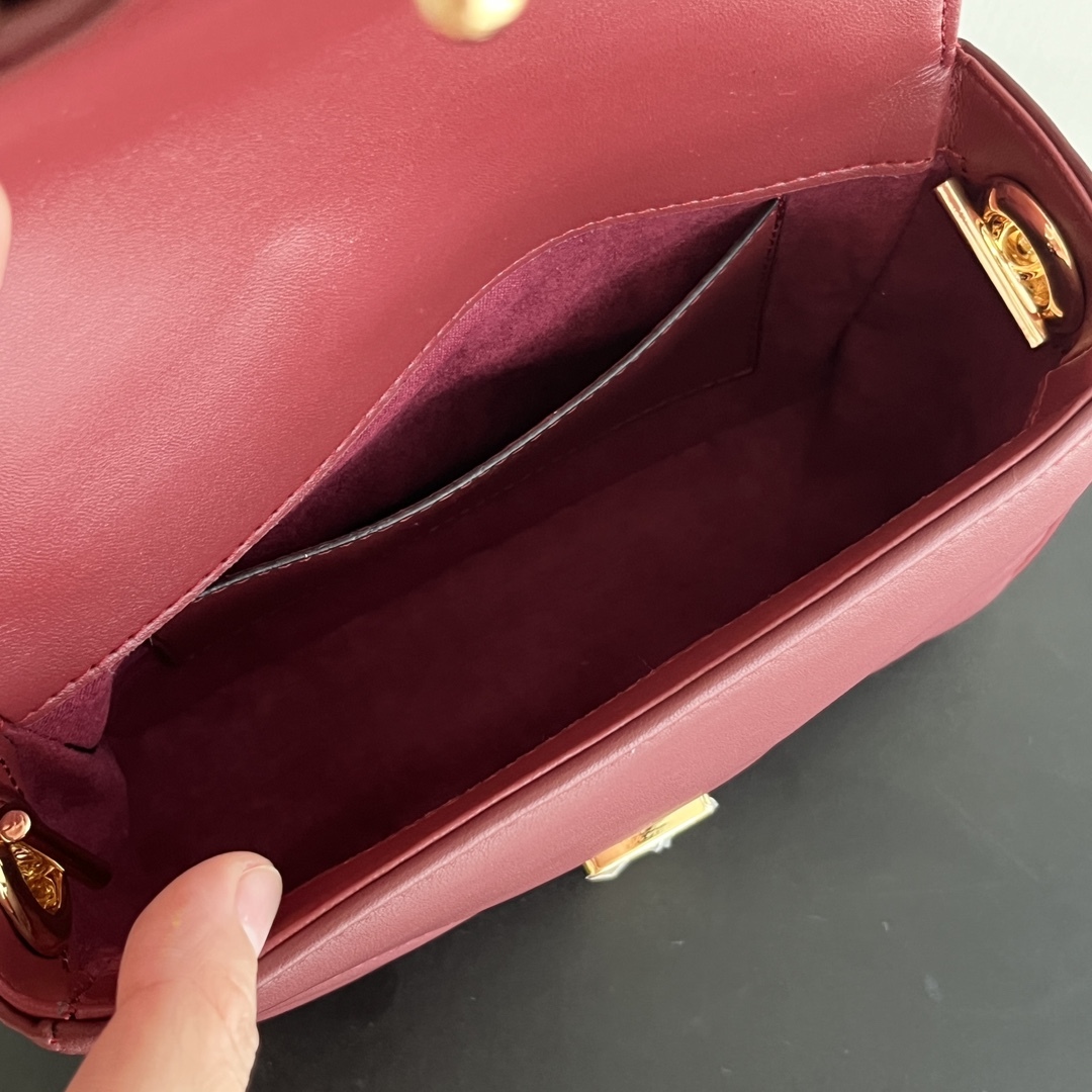 High quality unisex daily travel versatile shoulder bag, crossbody bag, backpack-comes with gift box
