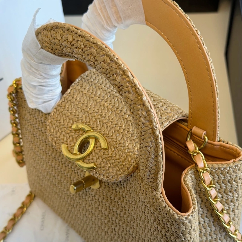 Early Spring Resort Woven Kelly Bag-box”Please note there might be a slight color variation. Kindly check the detail images.”