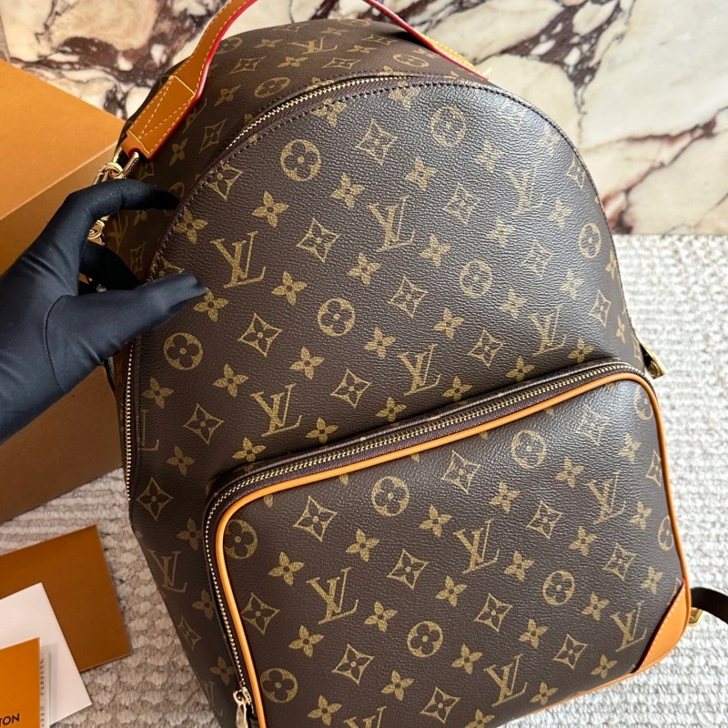 A must-have backpack for classic hipsters-no box