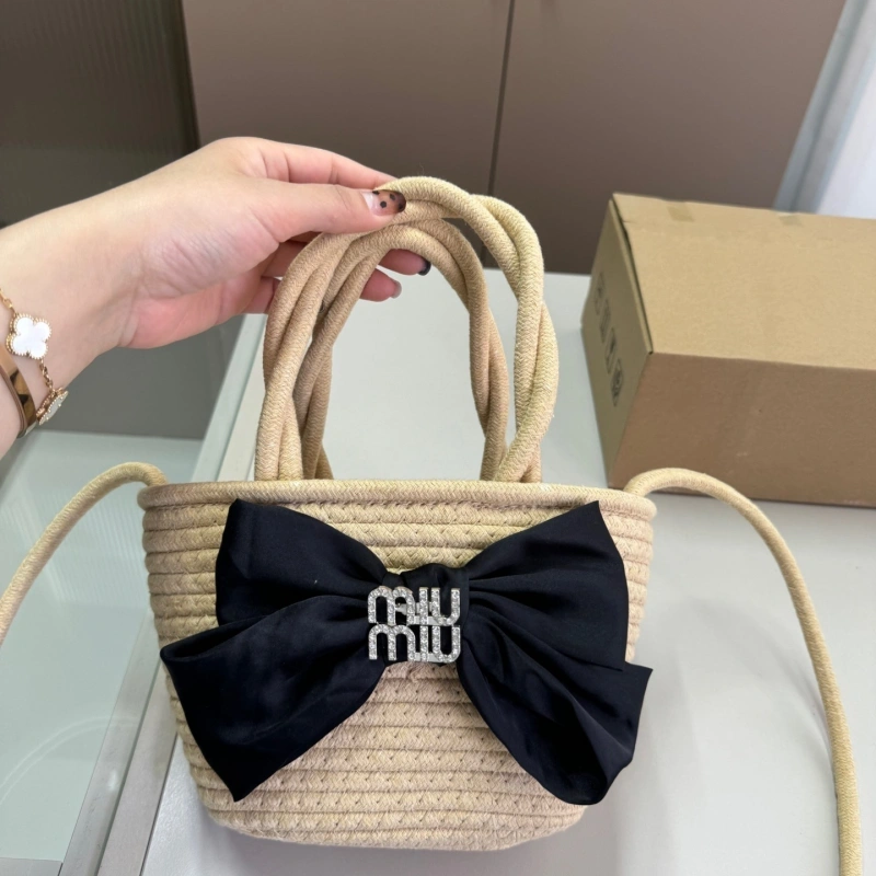 shaped straw tote bag-nobox