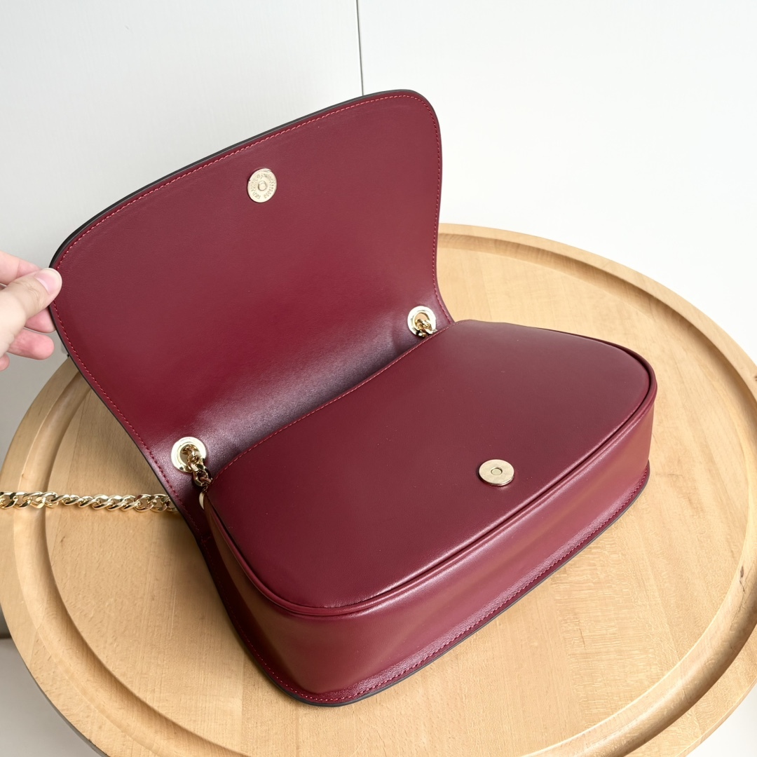 Saddle bag new high-end retro single shoulder crossbody women’s bag versatile, light luxury French stick armpit bag women’s trend-without packaging box