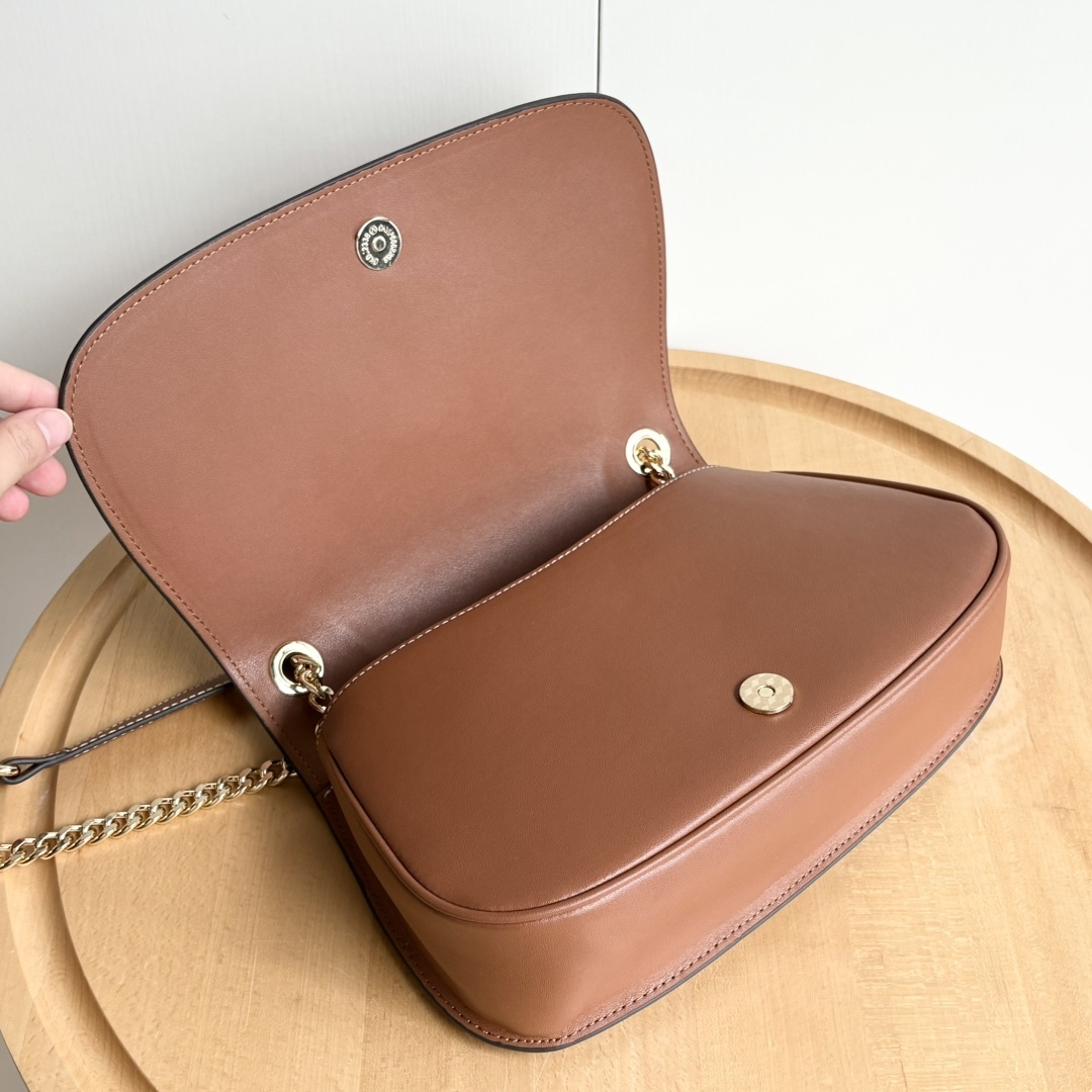 Saddle bag new high-end retro single shoulder crossbody women’s bag versatile, light luxury French stick armpit bag women’s trend-without packaging box