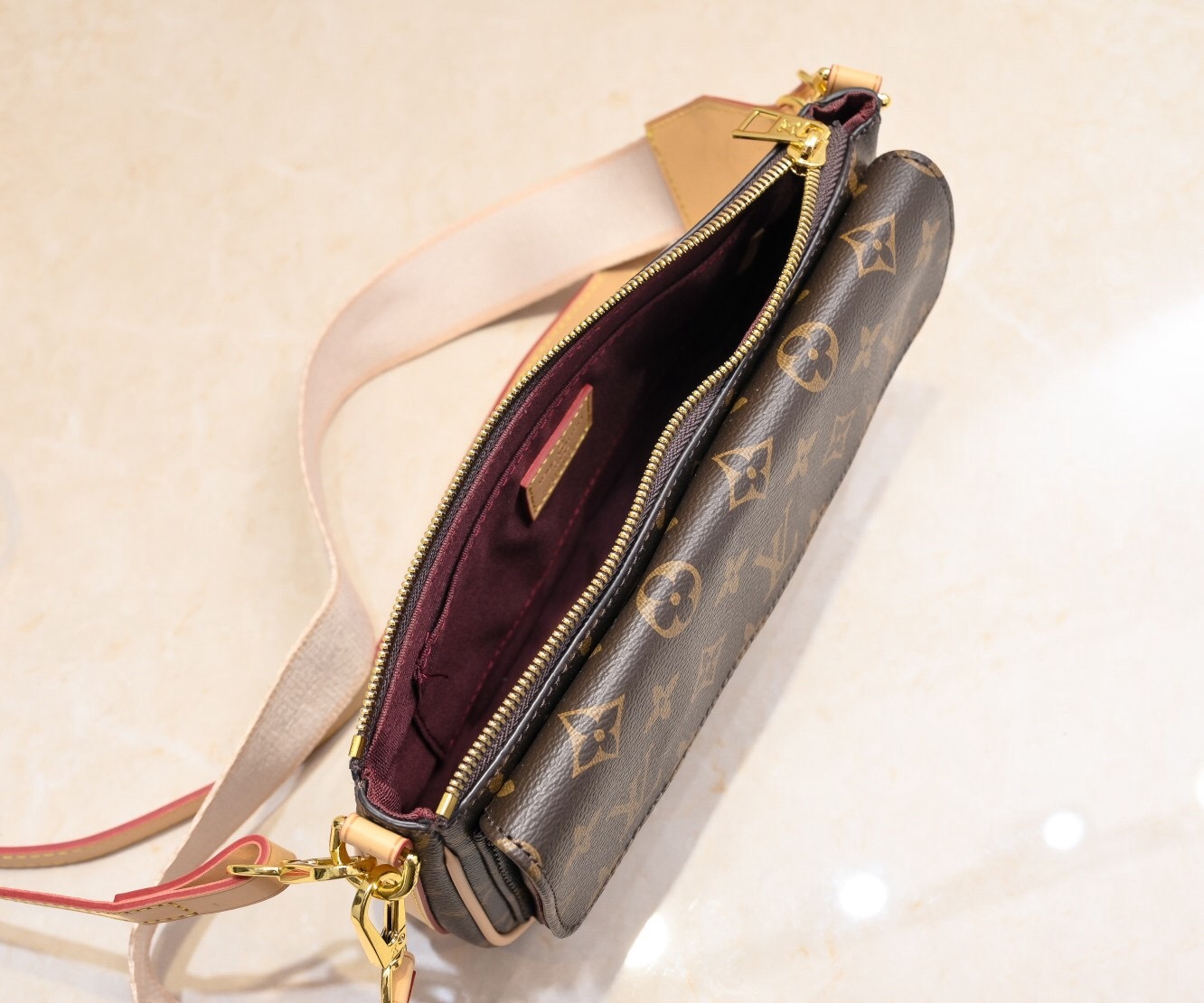 Female Trendy New Fashionable Versatile Retro Shoulder Bag with Genuine Leather Underarm Vintage Flower Crossbody Bag-comes with gift box
