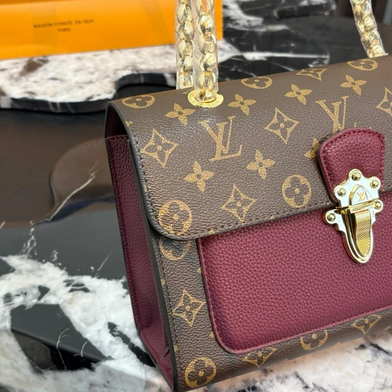 Chain-strap bag-no gift box