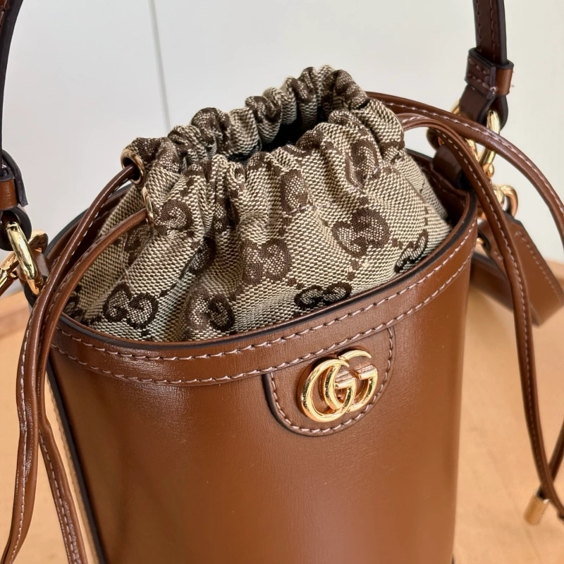 G new bucket bag-box