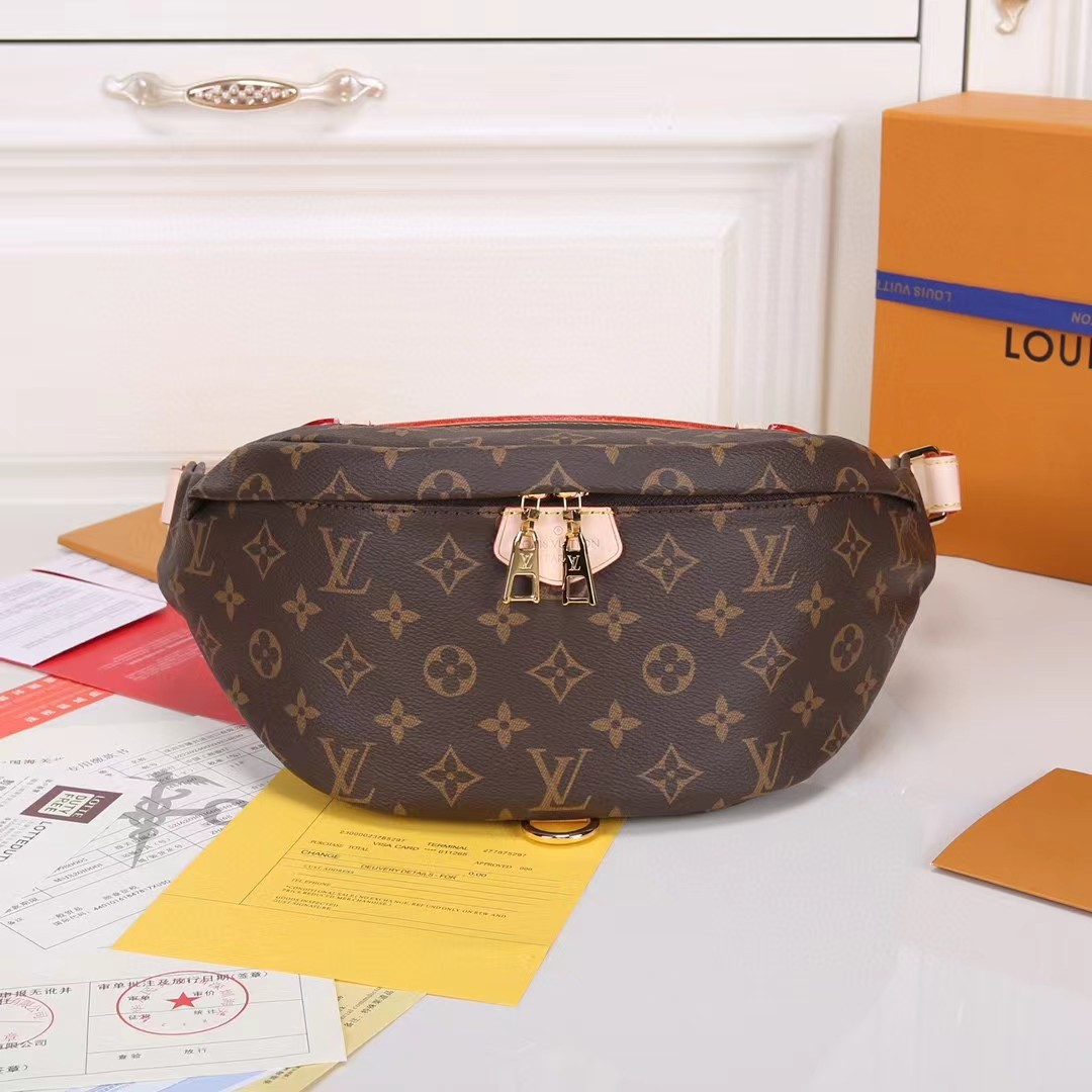 Advanced handbag for women, new vintage crossbody bag, waist bag, spring and summer niche versatile chest bag, women’s large capacity