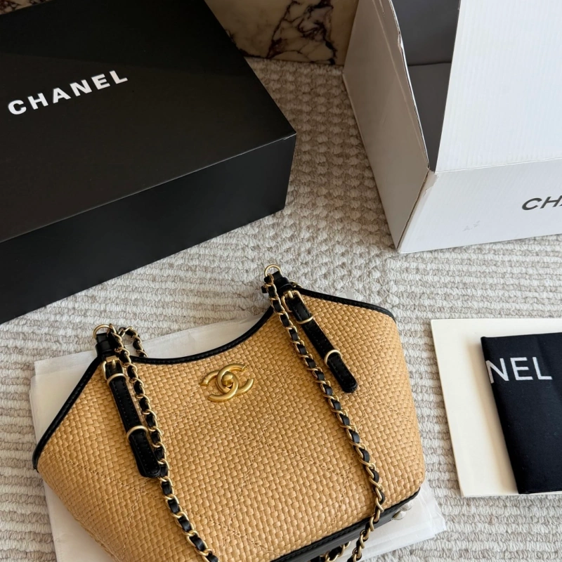 Summer Vibes: Own These Gorgeous Straw Bags Now-box