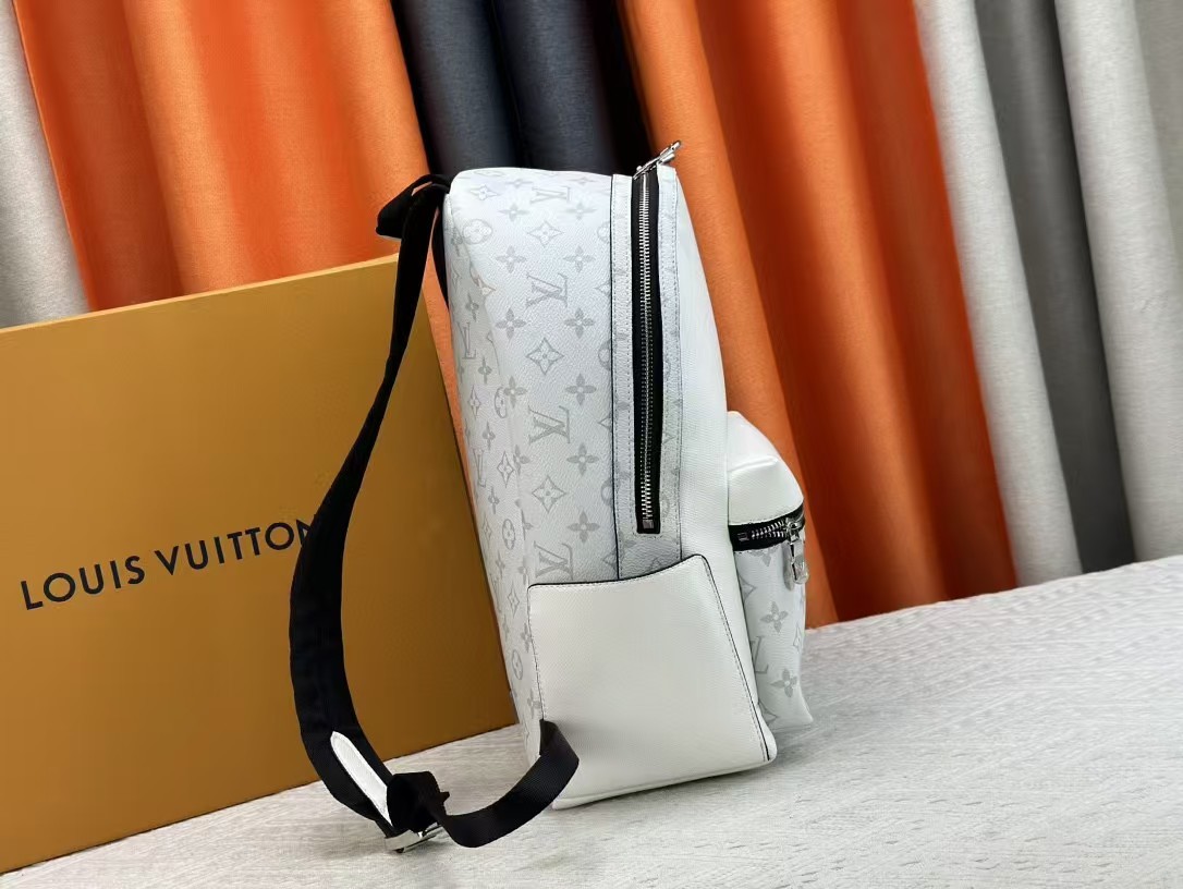 Backpack new backpack durable business fashion outdoor large capacity men’s and women’s travel bags backpack versatile casual-without packaging box