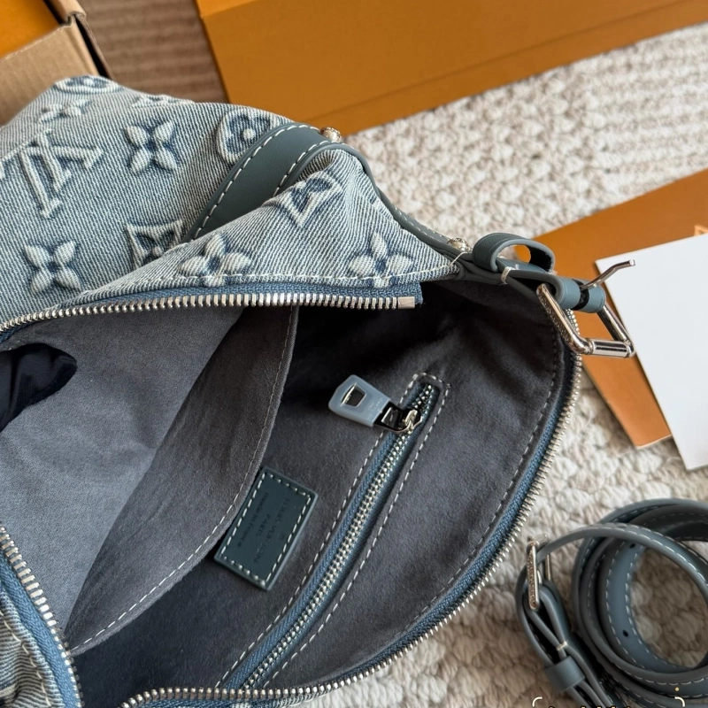 New Makeup Bag-box
