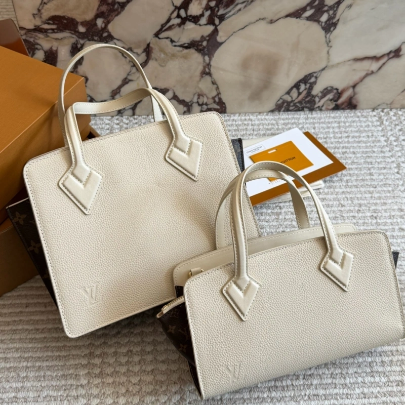 L’s new arrival: Full-grain cowhide shoulder bag / handbag-box