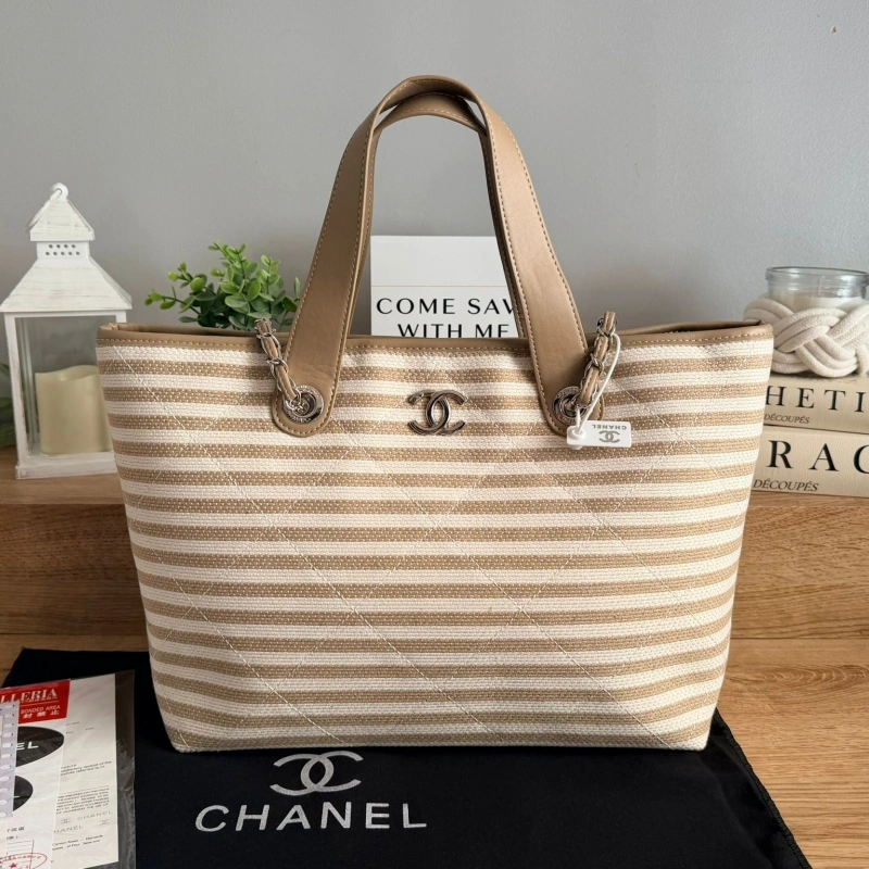 Woven striped beach bag- no box