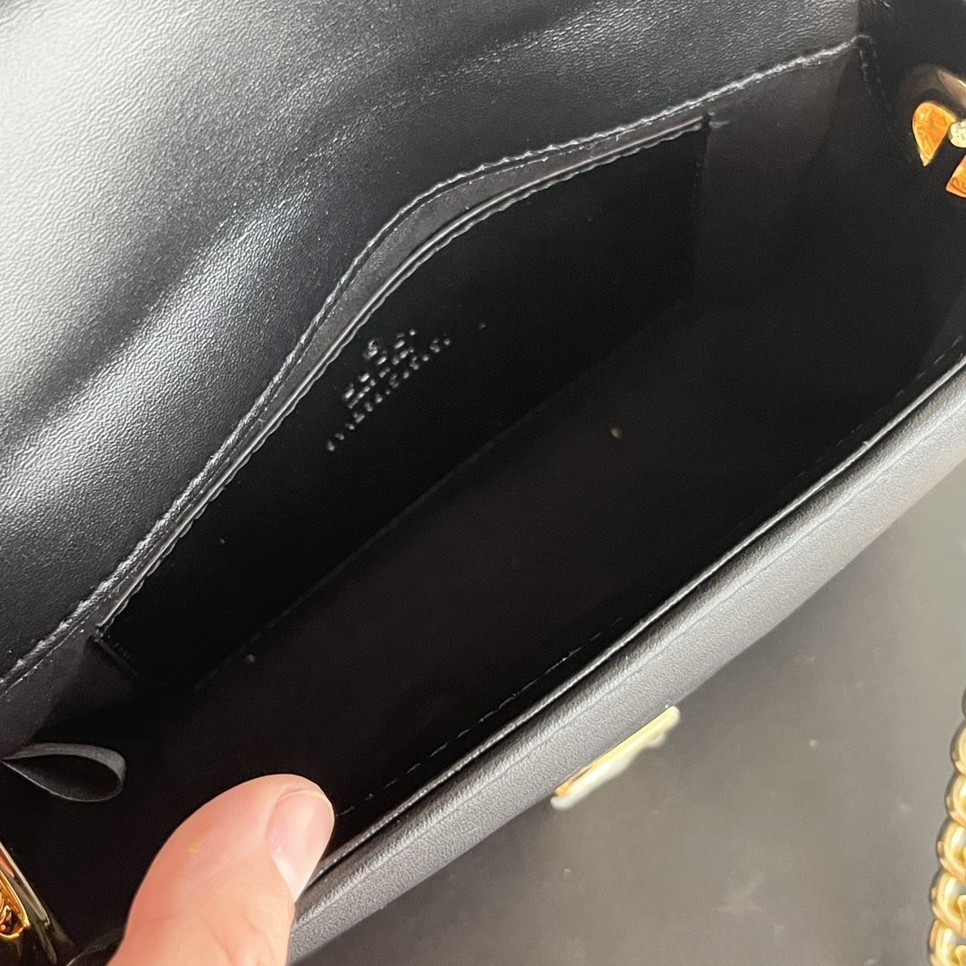 High quality unisex daily travel versatile shoulder bag, crossbody bag, backpack-comes with gift box