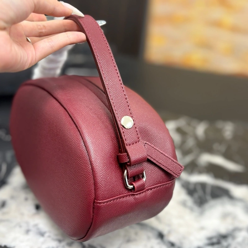 A super versatile tote bag-box