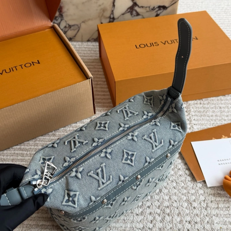 New Makeup Bag-box