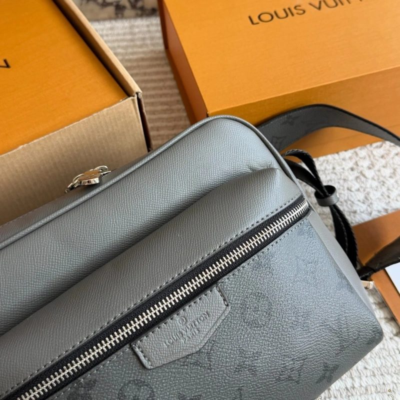 Men’s messenger bag, a must-have for commuting-box