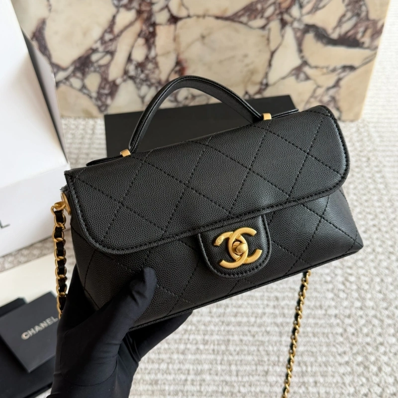 Pique Texture Flap Bag with Gold-box
