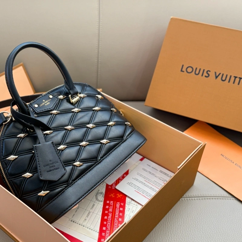 New shell bag-box