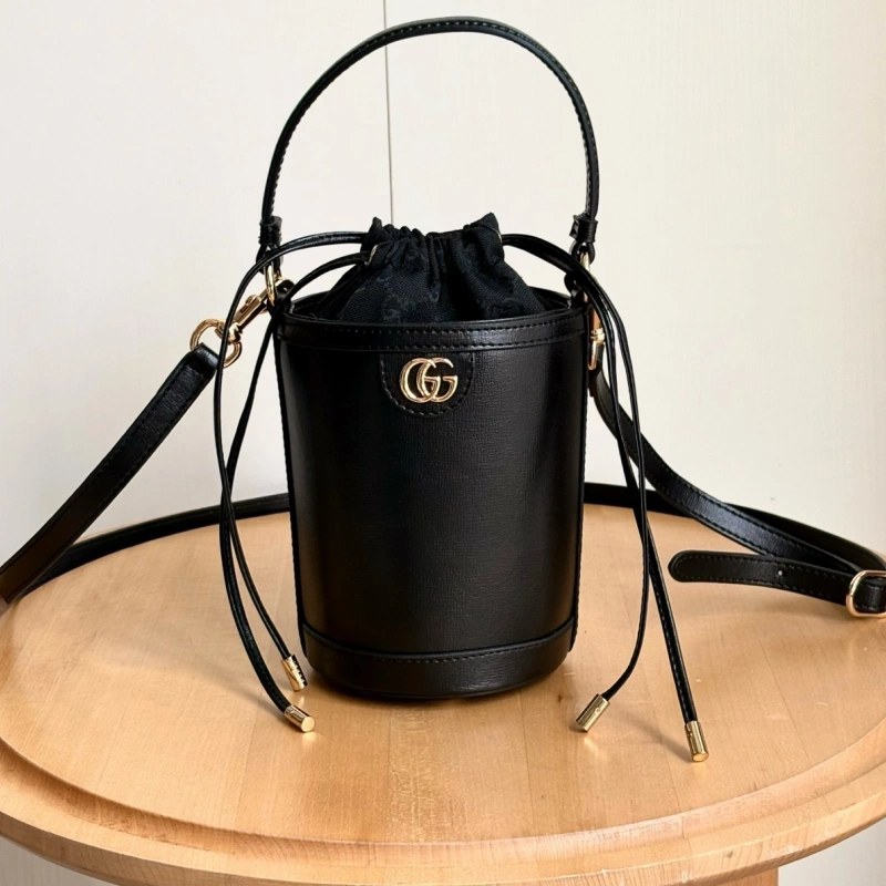 G new bucket bag-box