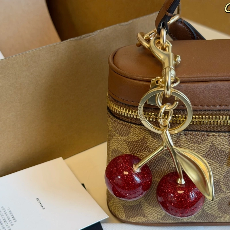 Handheld with detachable shoulder strap-box