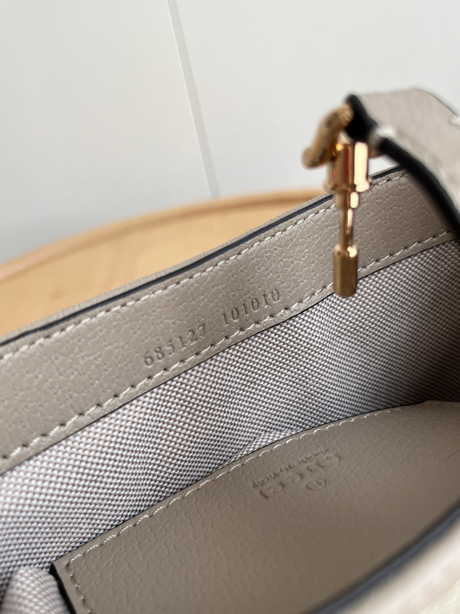 Summer small bag, women’s trendy fashion, saddle bag, women’s high-end sense, versatile, niche design, armpit bag-without packaging box