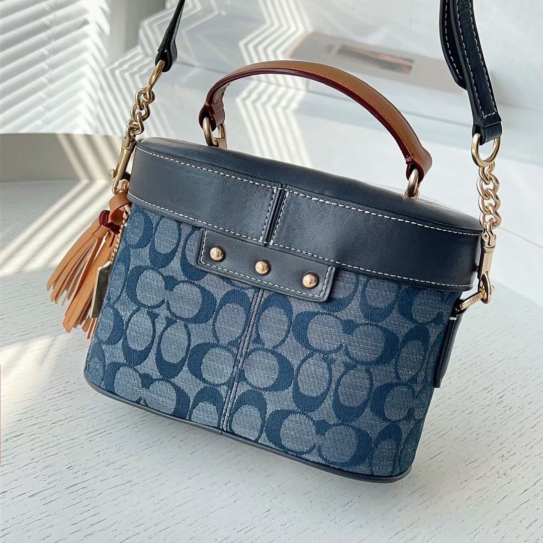 Women’s bag, Kay box bag, Georgie vintage makeup bag, carriage buckle, single shoulder crossbody handbag-without packaging box