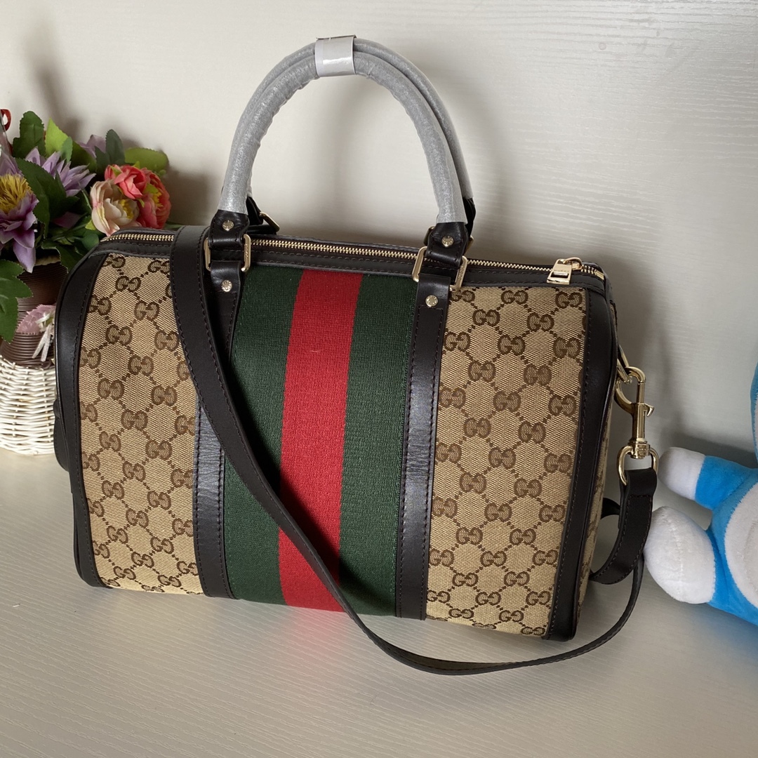Luxury leather handbag for women’s birthday crossbody bag, carrying a high-end feel, white new style for girls-without packaging box