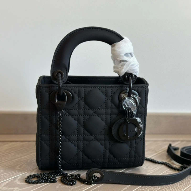 Nubuck leather – 3 sizes available-box