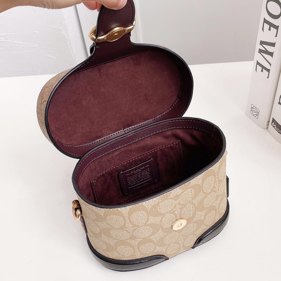 Women’s bag, Kay box bag, Georgie vintage makeup bag, carriage buckle, single shoulder crossbody handbag-without packaging box