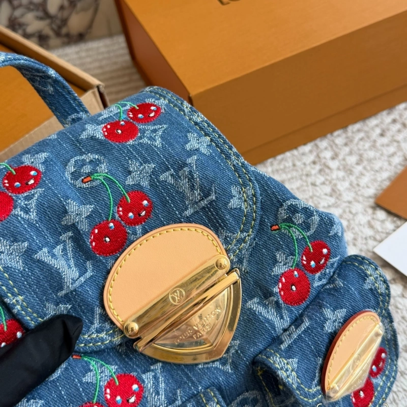 Small denim backpack-box