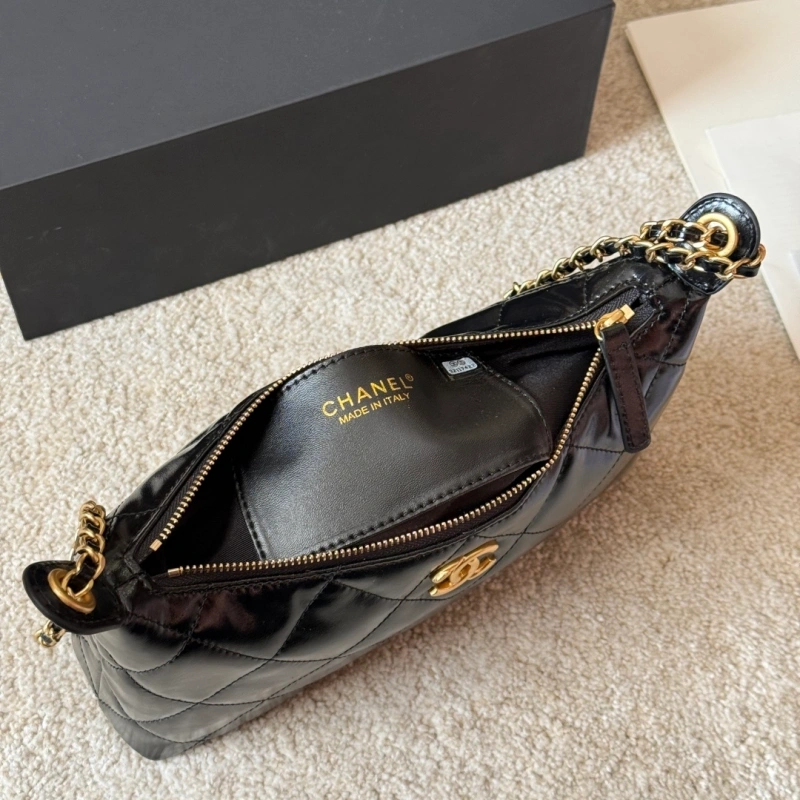 Black gold Hobo dumpling buns,box