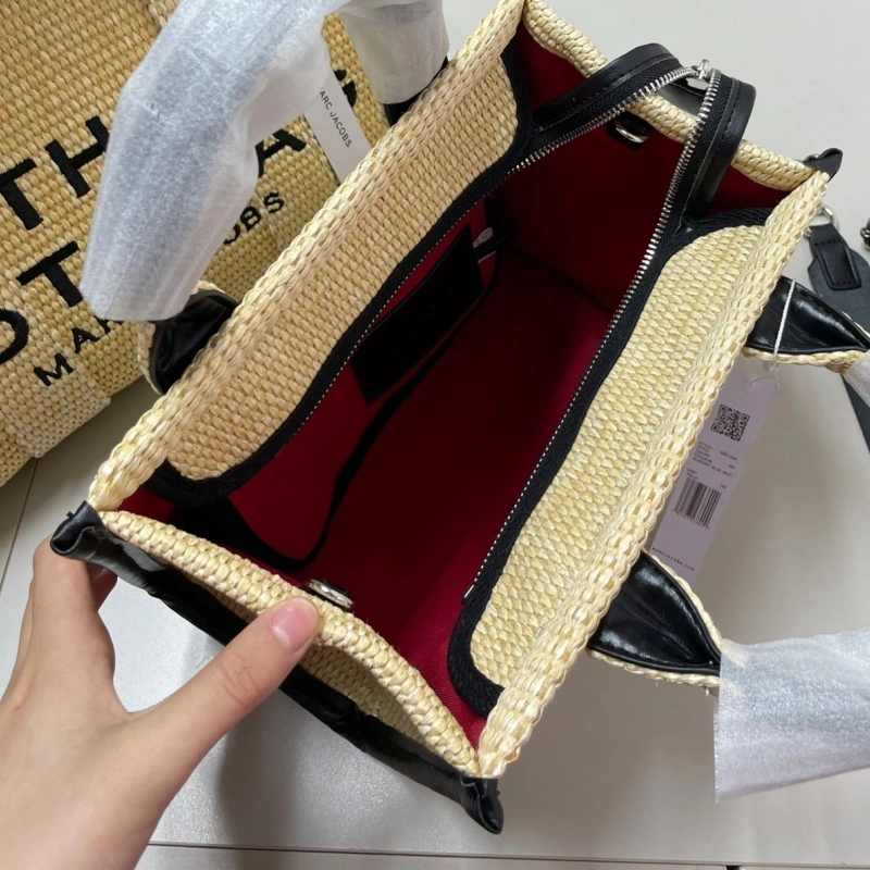 Raffia straw tote-no box