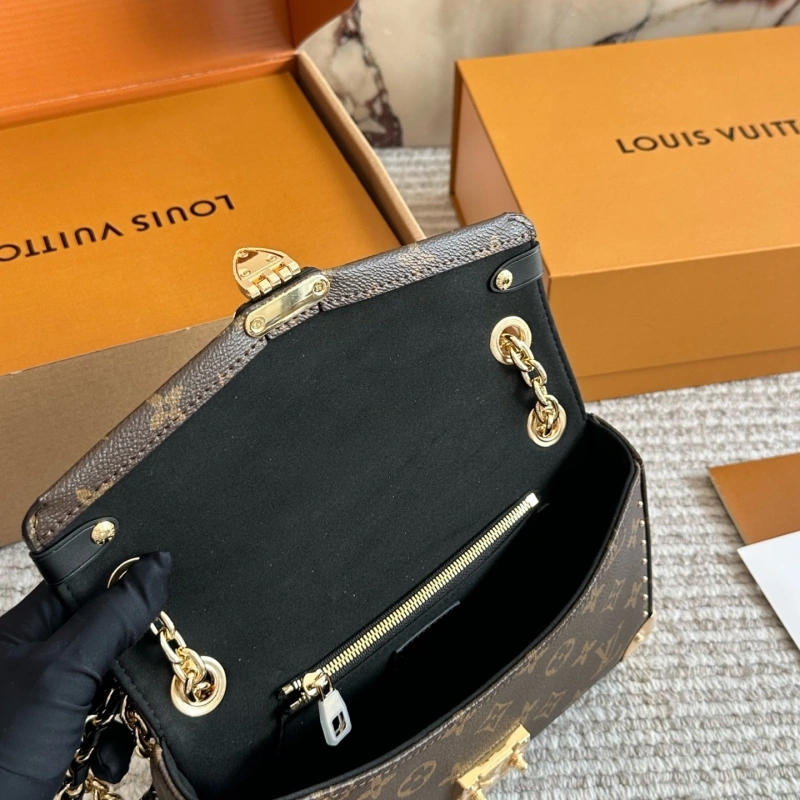 Presbyopia chain bag-box