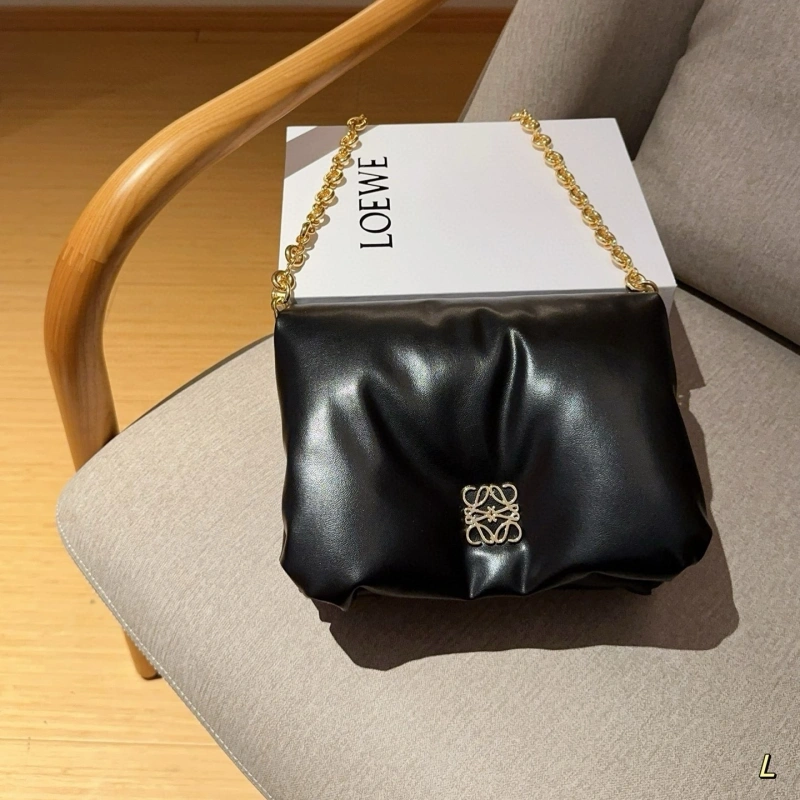 Cloud chain bag-box