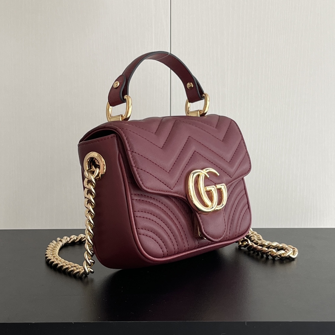 High quality unisex daily travel versatile shoulder bag, crossbody bag, backpack-comes with gift box