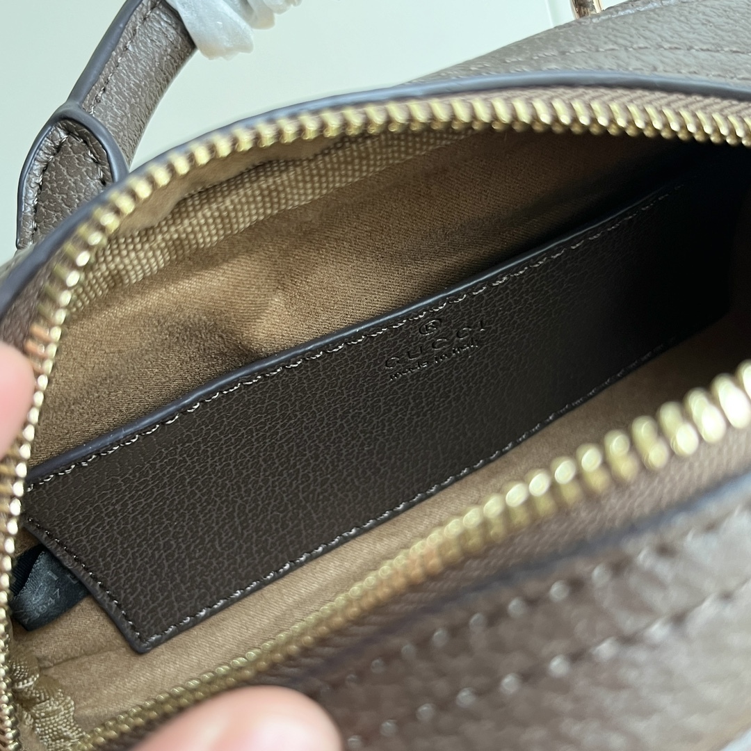 Large capacity shoulder bag for women, versatile and high-end, crossbody handbag, fashionable large bag-without packaging box
