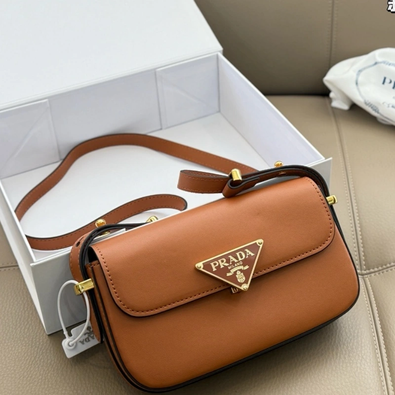 The oversized triangle logo is iconic-box