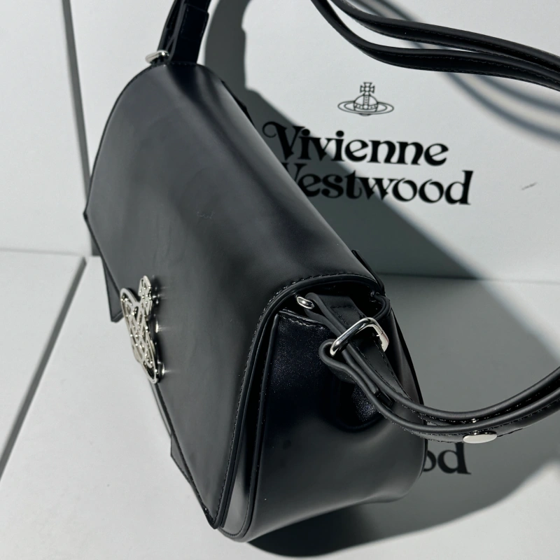Black oil wax leather swallow bag-box