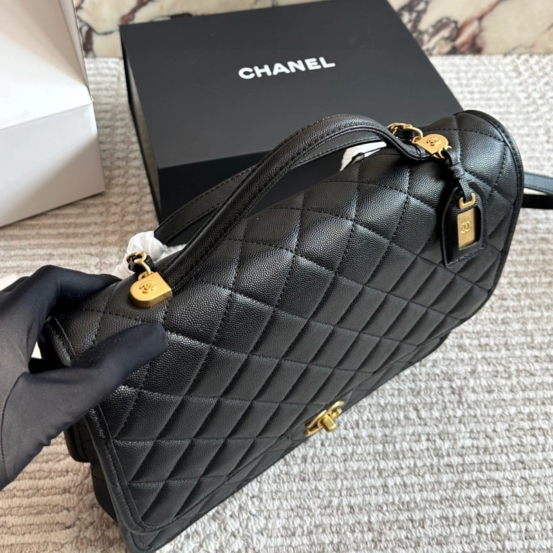 Caviar patent leather backpack-box