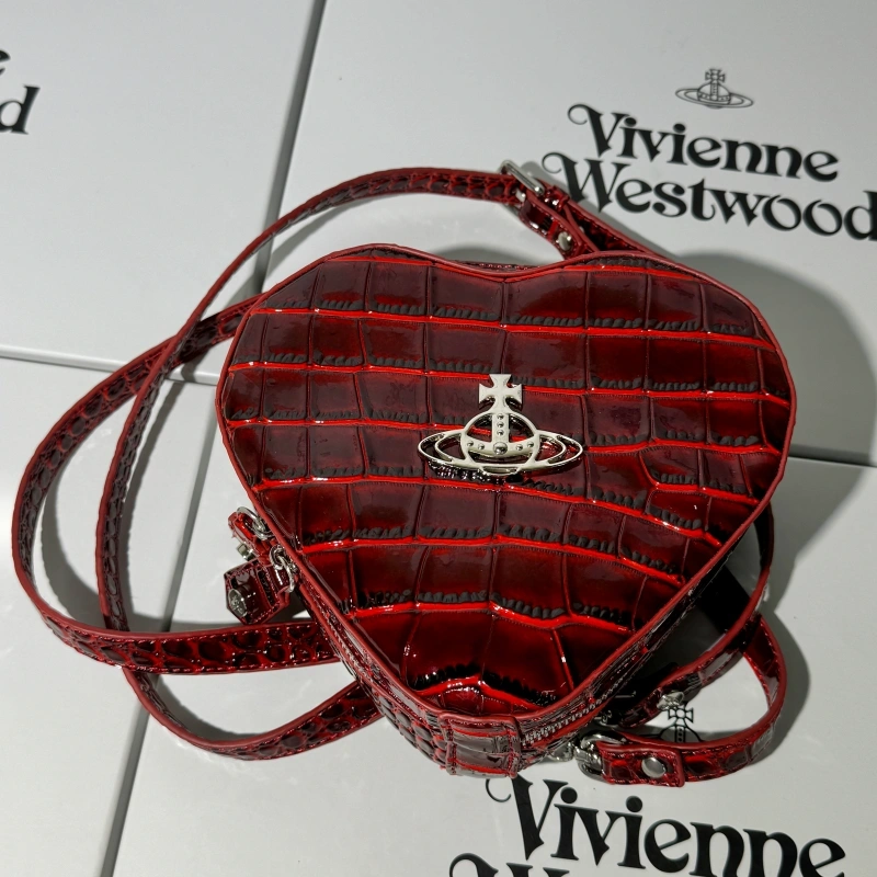 Burgundy large heart plaid bag-box