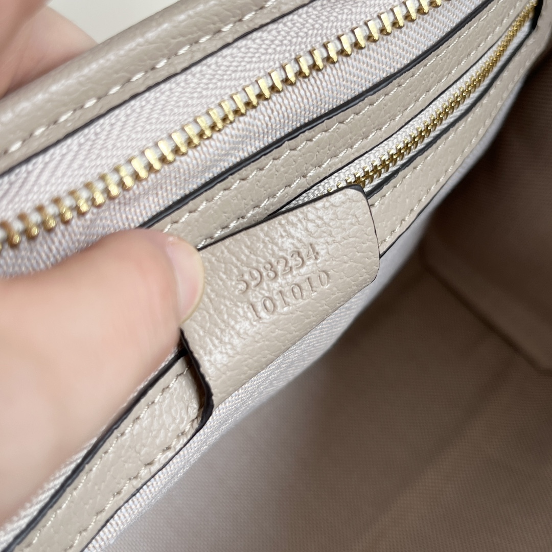 High appearance toiletry bag, hand-held unisex bag-comes with gift box