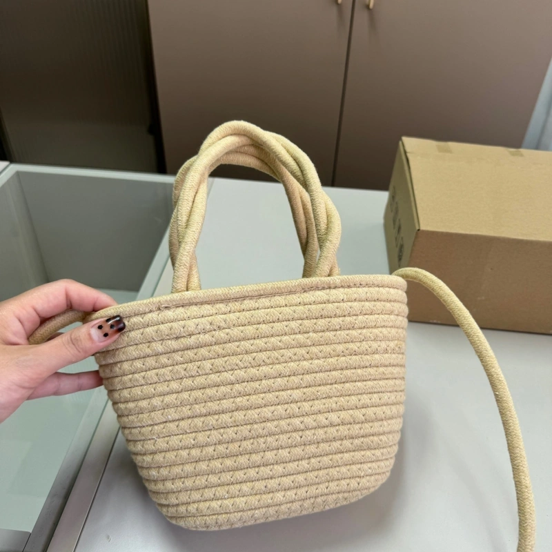shaped straw tote bag-nobox