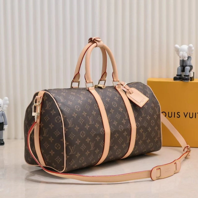 Genuine leather duffle bag-no box