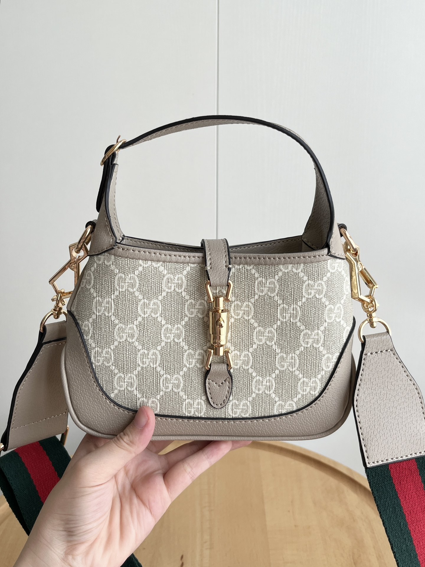 Summer small bag, women’s trendy fashion, saddle bag, women’s high-end sense, versatile, niche design, armpit bag-without packaging box