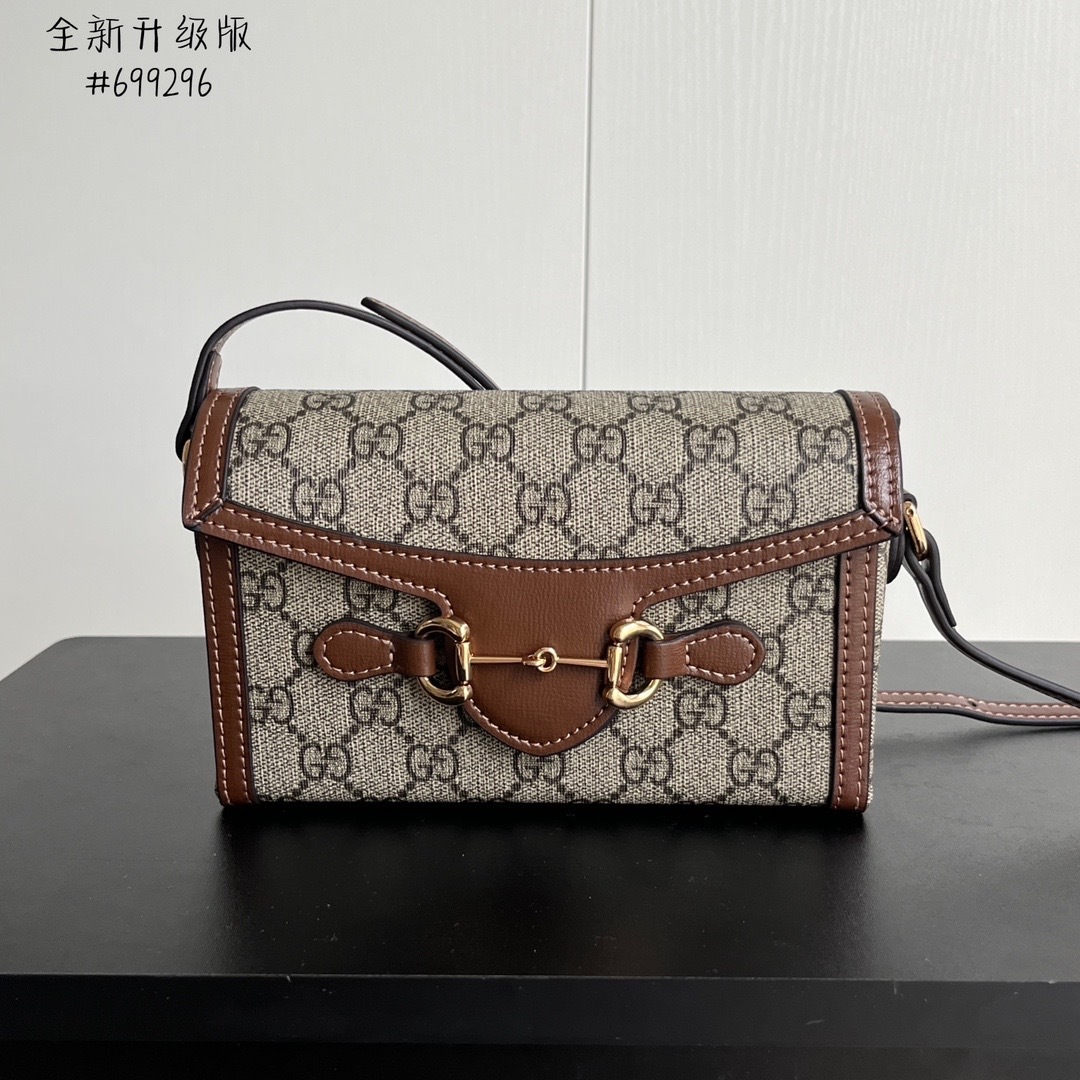 Women’s bag, retro horse collar buckle, mailman bag, saddle bag, single shoulder diagonal cross bag-with box