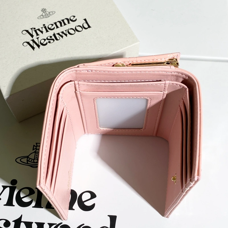 Pink patent leather embossed wallet-box