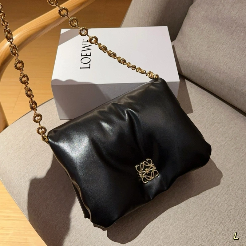 Cloud chain bag-box