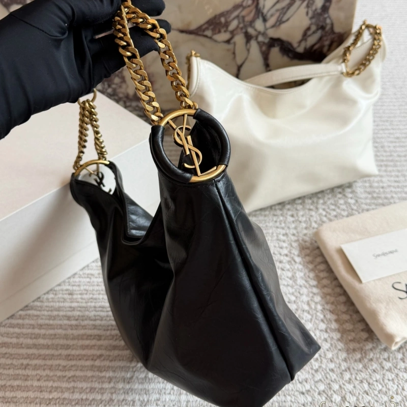 Classic black tone meets the iconic Y-signature V-shaped quilting-box